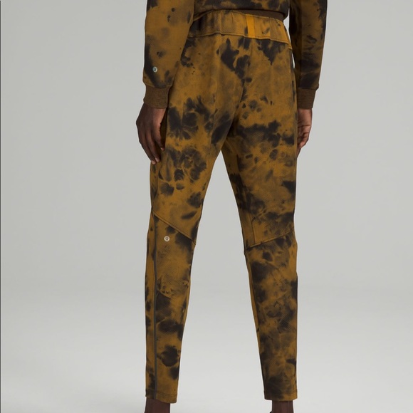 NWT Lululemon Textured Tech Pant - Picture 3 of 8